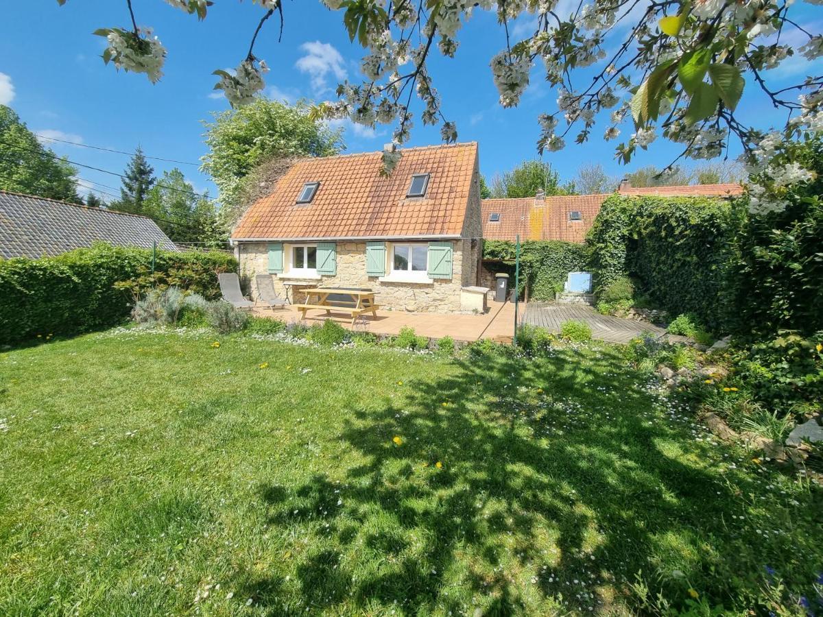 AUX PORTES DU CHATEAU Cottage intimiste et cosy à l'abri des regards propice à la detente Rinxent Extérieur photo